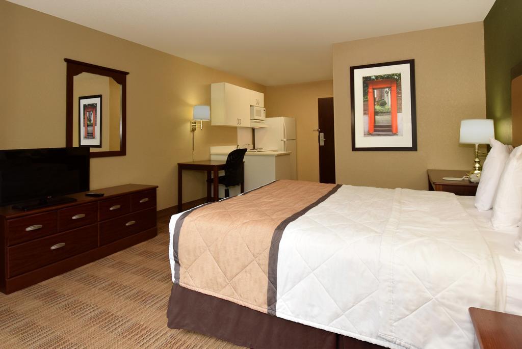 Extended America - - Wine Country 2*
