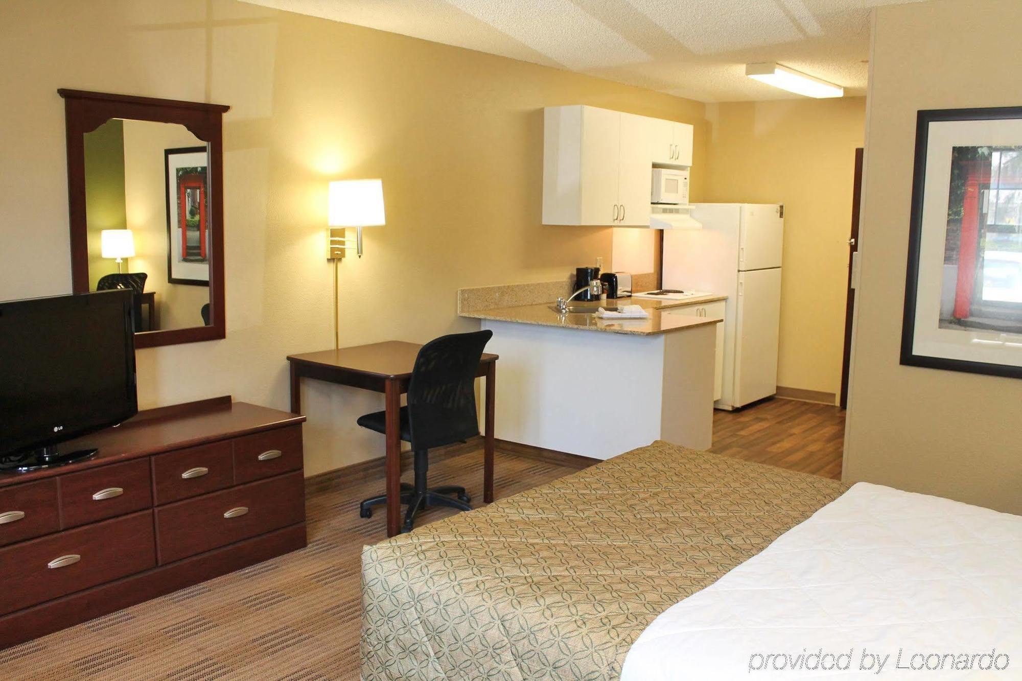 Extended America - - Wine Country 2* Temecula