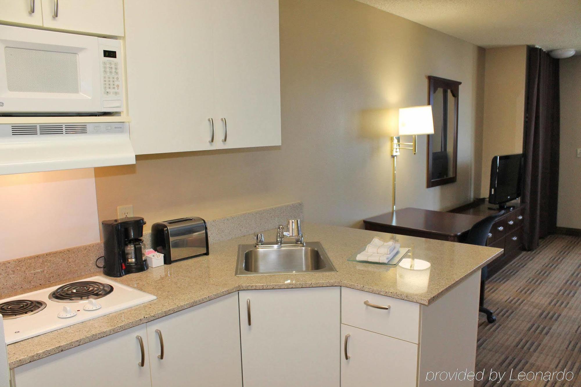 Extended America - - Wine Country Temecula